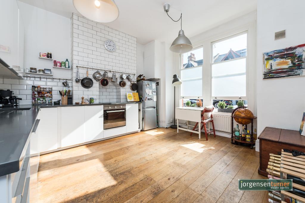 Glengall Road, Queens Park, London, NW6 7HH